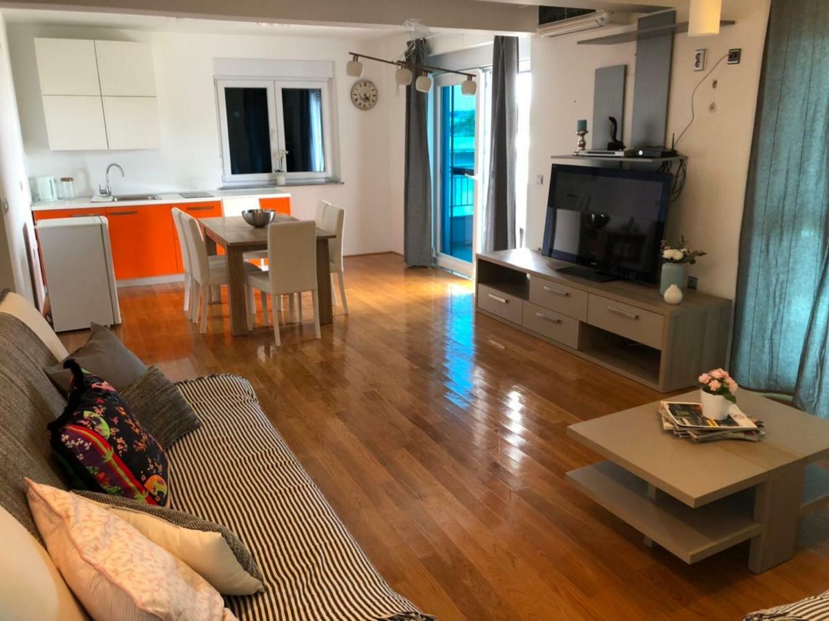 Apartment Nicole Novalja Bagian luar foto